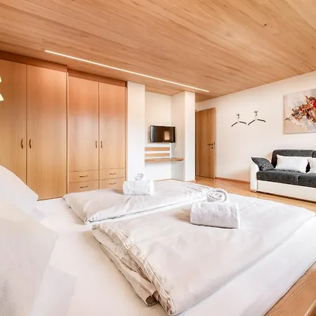 Alpenferienwohnung Deluxe Lägenhet *